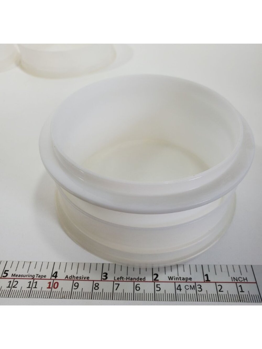 Tupperware 4" Hamburger Keepers 9 Lot Sheer And 1 White Ring Clear 882 NO PRESS - Picture 7 of 10